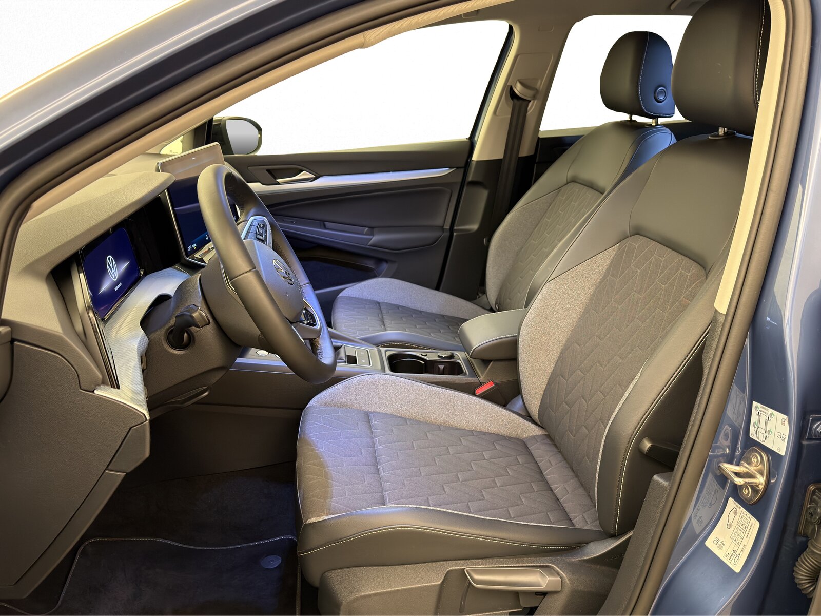 VW Golf 8 1.5 TSI Goal 6-Gang, Benzin, Occasion / Gebraucht, Handschaltung - 6