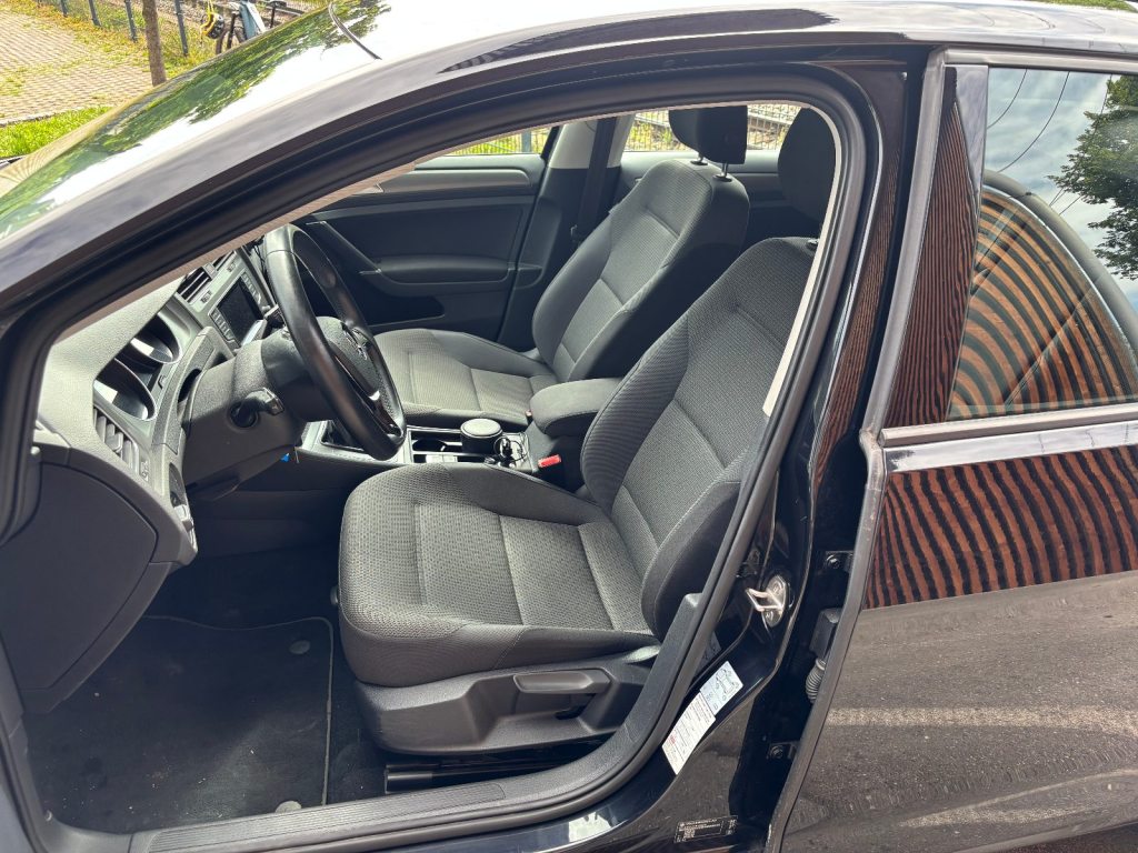 VW GOLF 1.6 TDI Comfortline 4m, Diesel, Occasion / Gebraucht, Handschaltung - 6