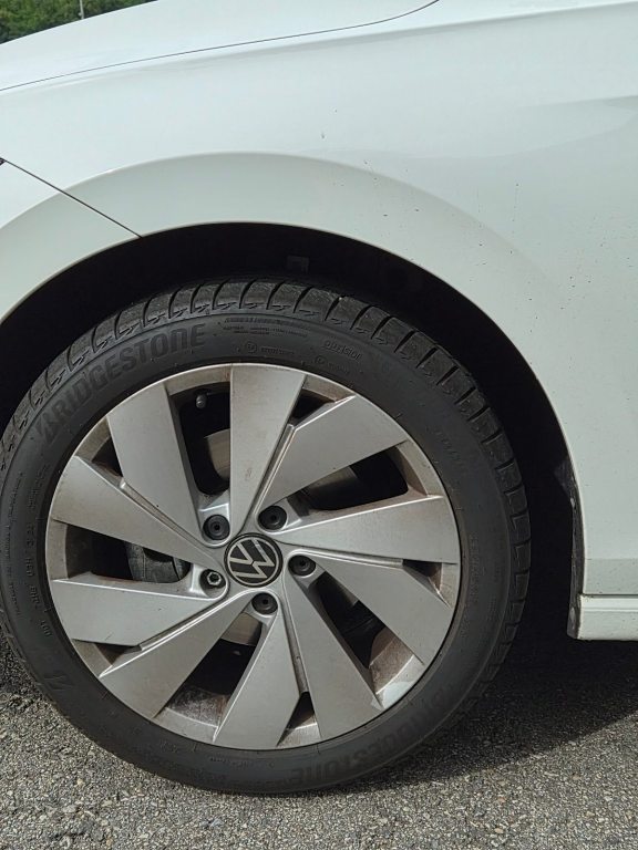 VW GOLF 1.5 eTSI Style DSG, Mild-Hybrid Petrol/Electric, Second hand / Used, Automatic - 4