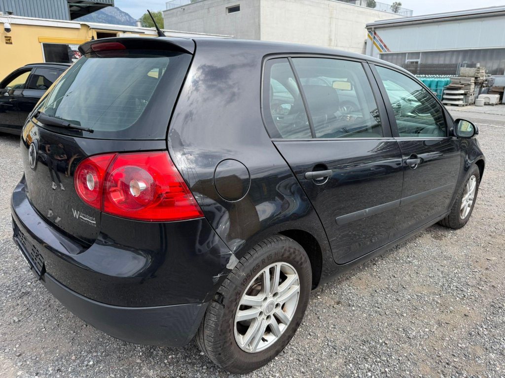 VW GOLF 1.6 FSI Trend Edition, Benzin, Occasion / Gebraucht, Handschaltung - 7