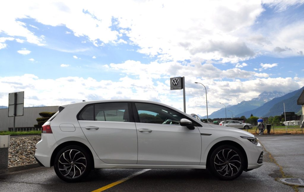 VW GOLF 1.5 eTSI Style DSG, Mild-Hybrid Benzin/Elektro, Occasion / Gebraucht, Automatik - 5