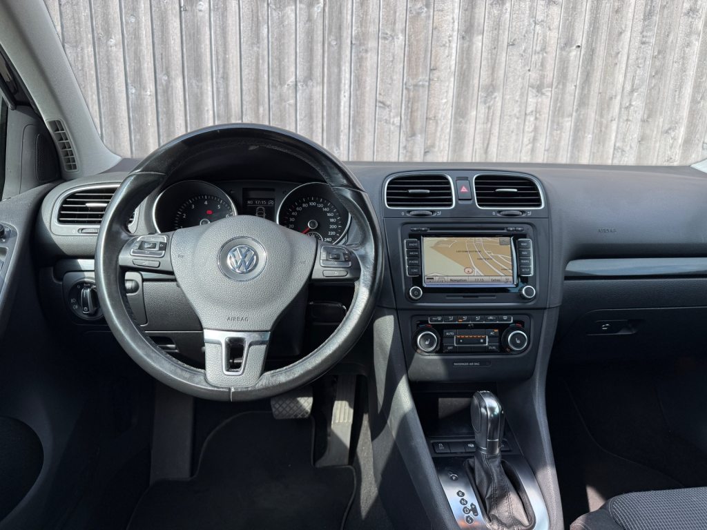 VW GOLF 1.2 TSI BlueMT Team DSG, Benzin, Occasion / Gebraucht, Automatik - 7