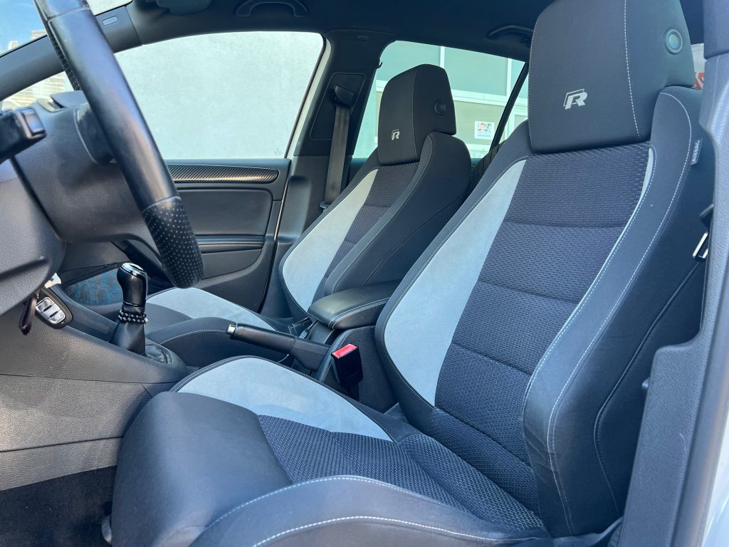 VW GOLF 2.0 TSI R Team 4motion, Petrol, Second hand / Used, Manual - 7