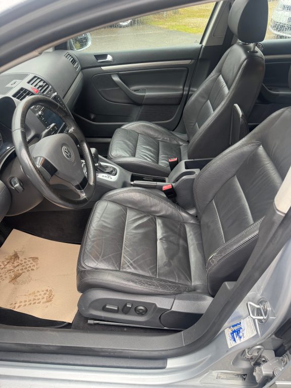 VW GOLF 2.0 FSI Sportline, Benzin, Occasion / Gebraucht, Automatik - 7