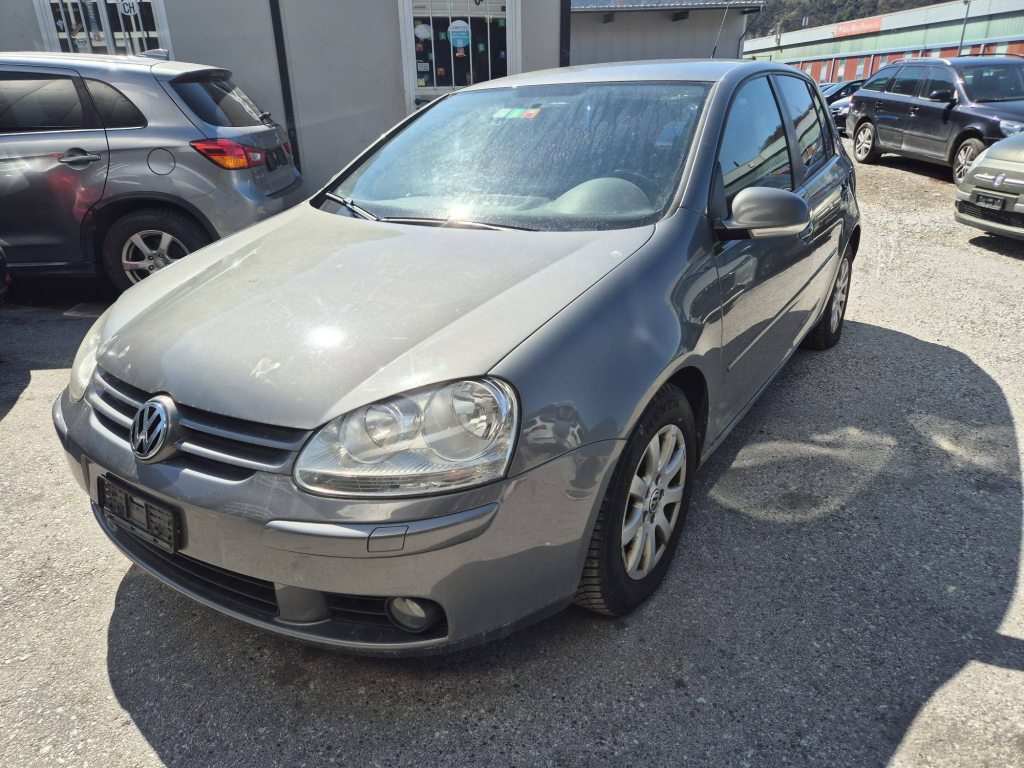 VW GOLF 2.0 TDI DPF Comfl. 4motion