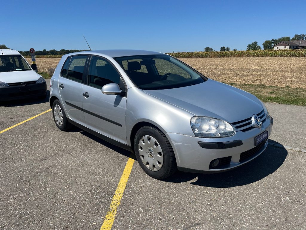 VW GOLF 1.6 FSI Trendline
