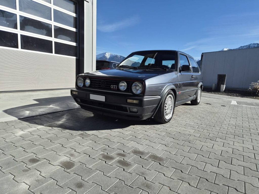 VW GOLF 1.8 16V GTI
