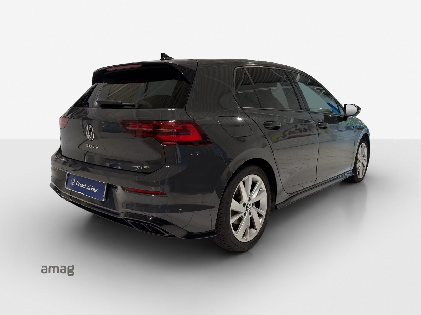 VW Golf R-Line, Petrol, Used, Automatic - 5