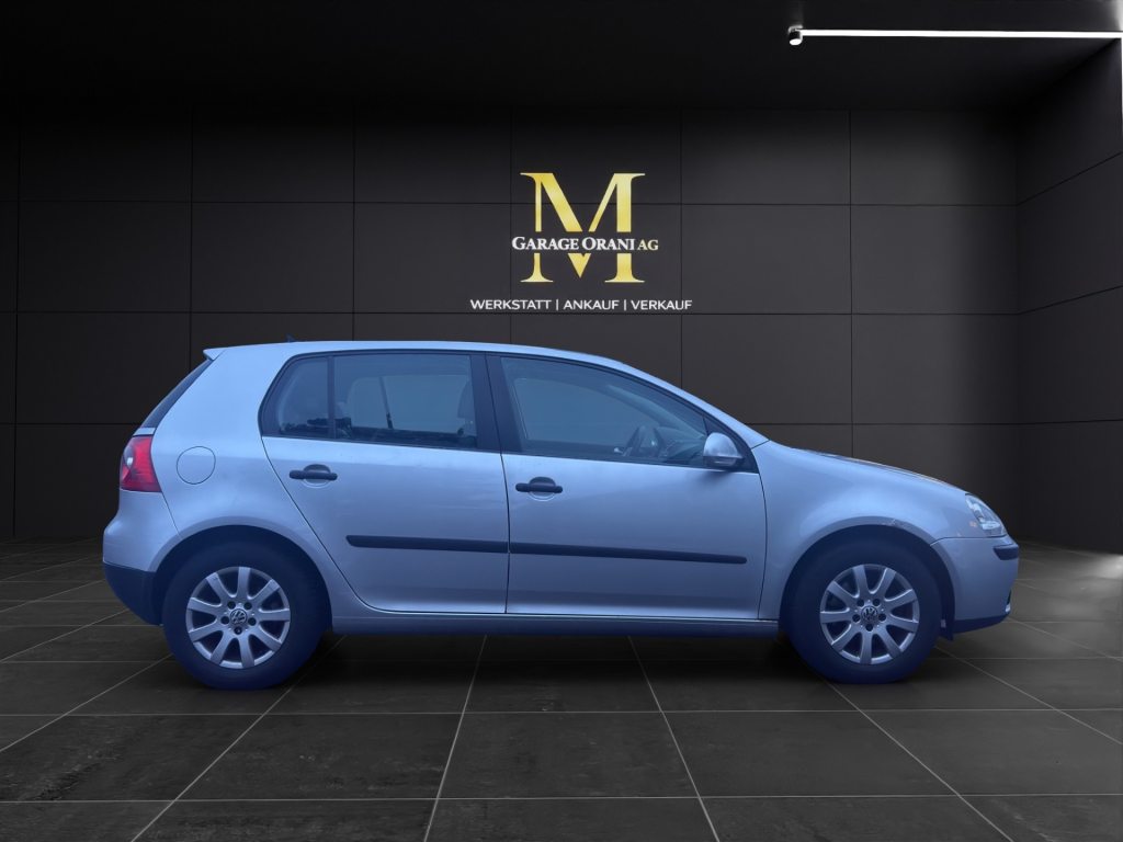 VW GOLF 2.0 FSI Comfortline, Benzin, Vorführwagen, Automatik - 6