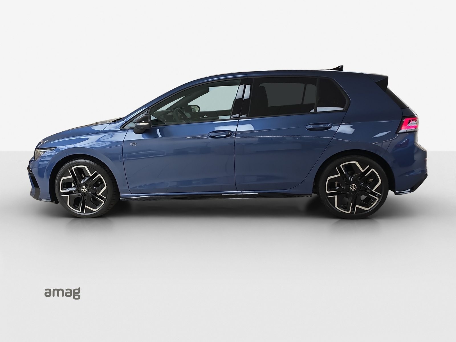 VW Golf PA R-Line, Essence, Voiture de démonstration, Automatique - 2