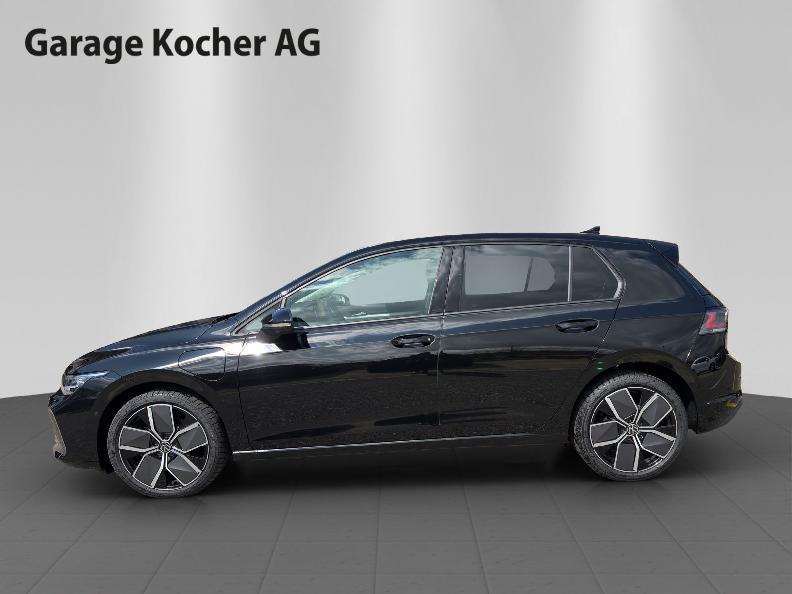 VW Golf PA Life PHEV, Hybride Integrale Benzina/Elettrica, Auto dimostrativa, Automatico - 3