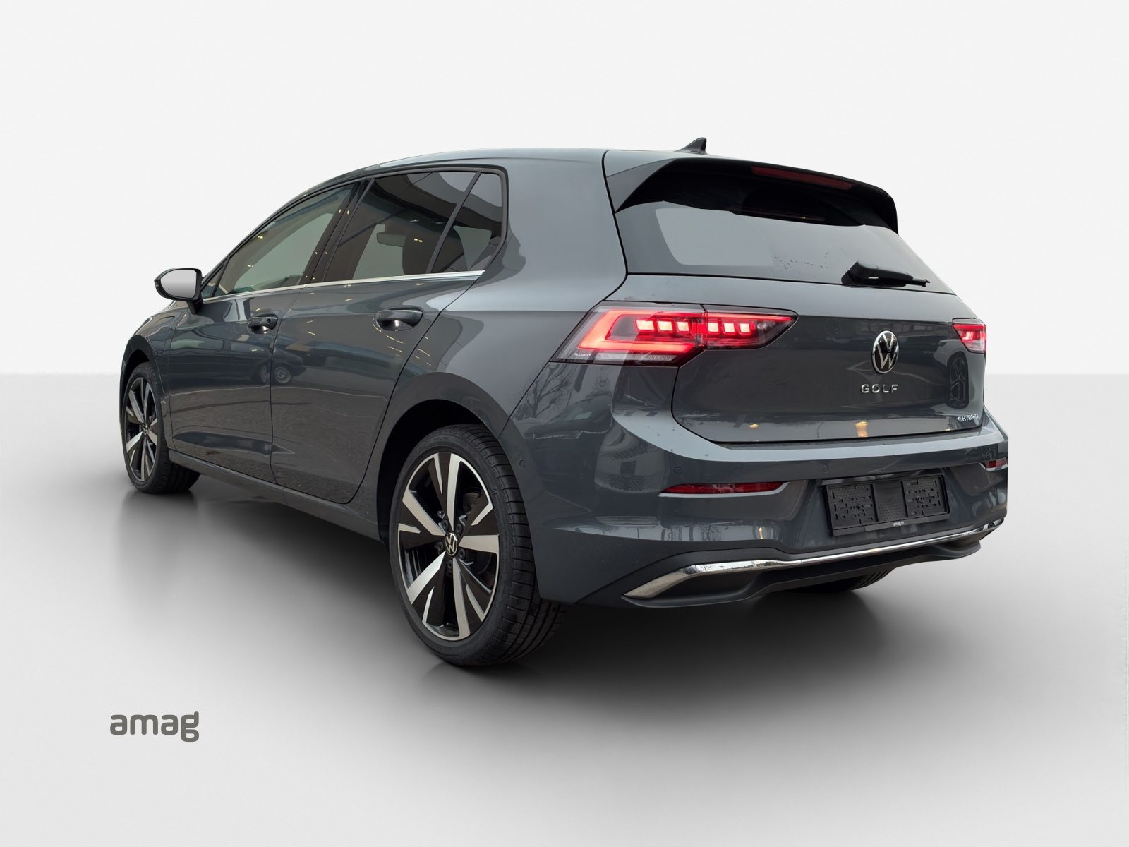 VW Golf PA Style PHEV, Voll-Hybrid Benzin/Elektro, Vorführwagen, Automat - 3