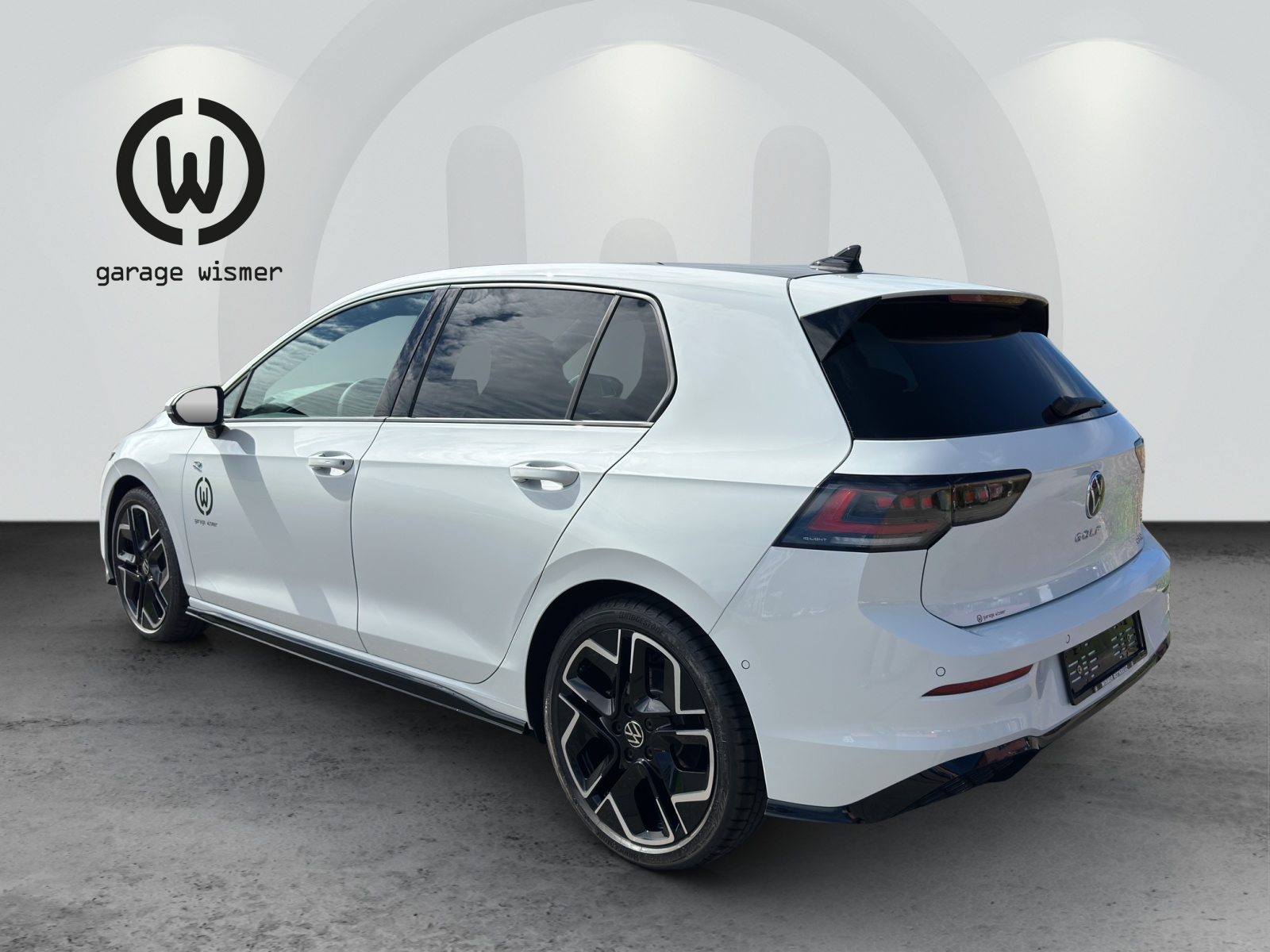 VW Golf PA R-Line, Essence, Voiture de démonstration, Automatique - 3