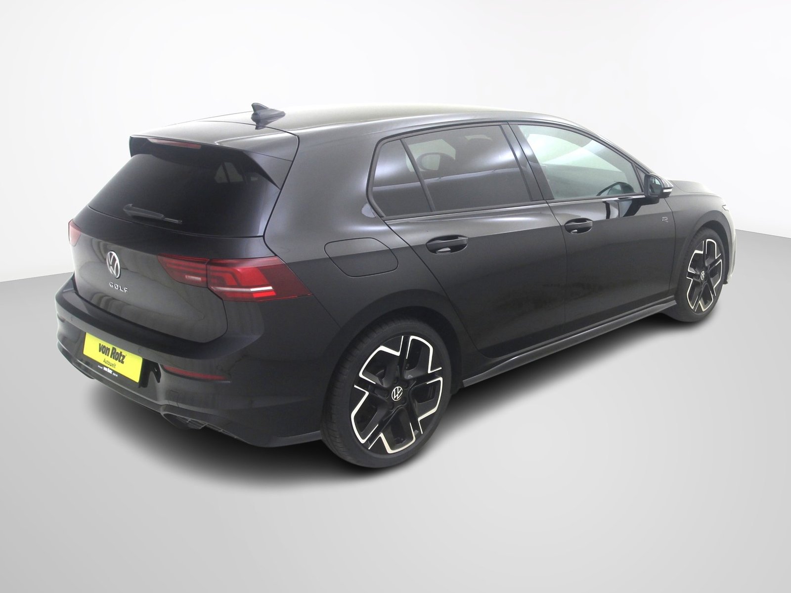 VW Golf VIII 1.5 eTSI R-Line DSG, Hybride Léger Essence/Électricité, Voiture de démonstration, Automatique - 5