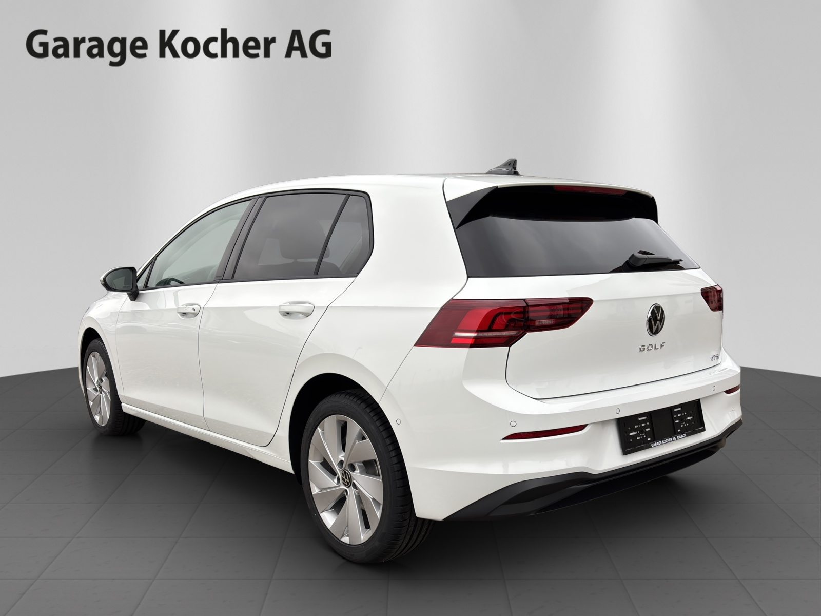 VW Golf UNITED, Benzin, Vorführwagen, Automatik - 3