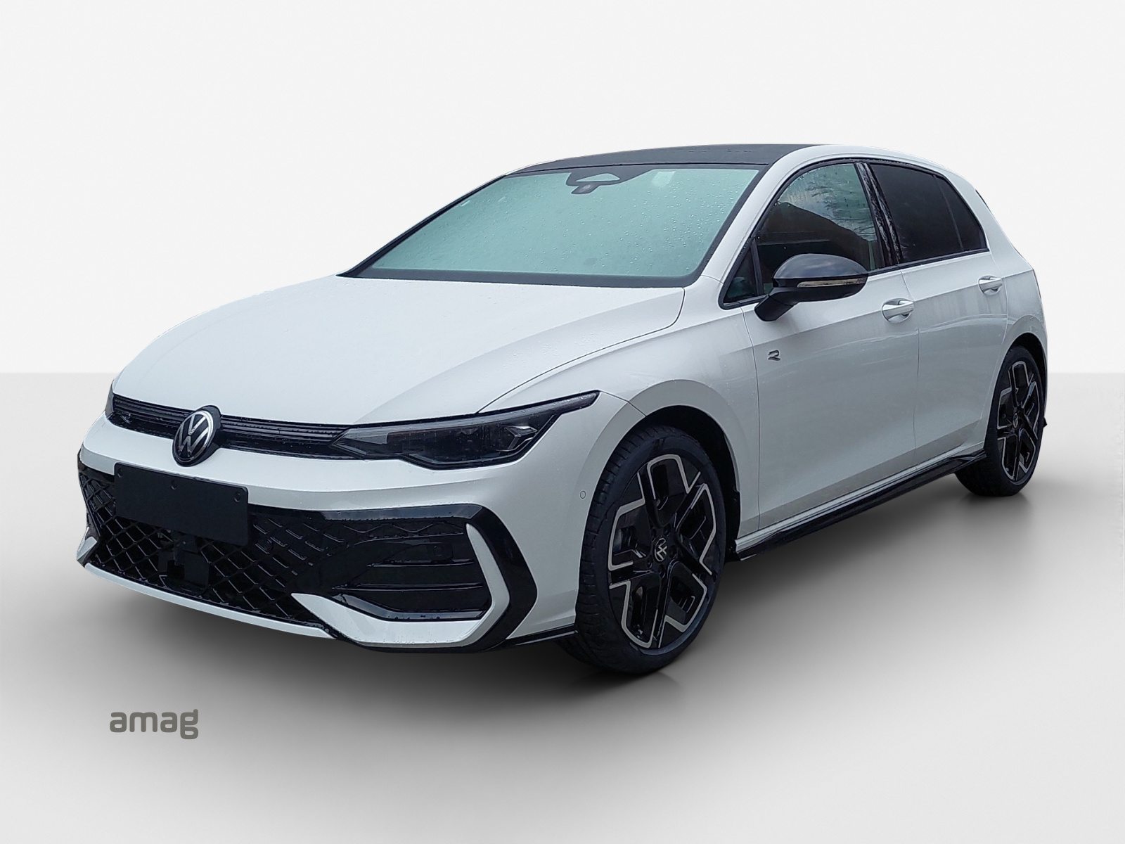 VW Golf R-Line