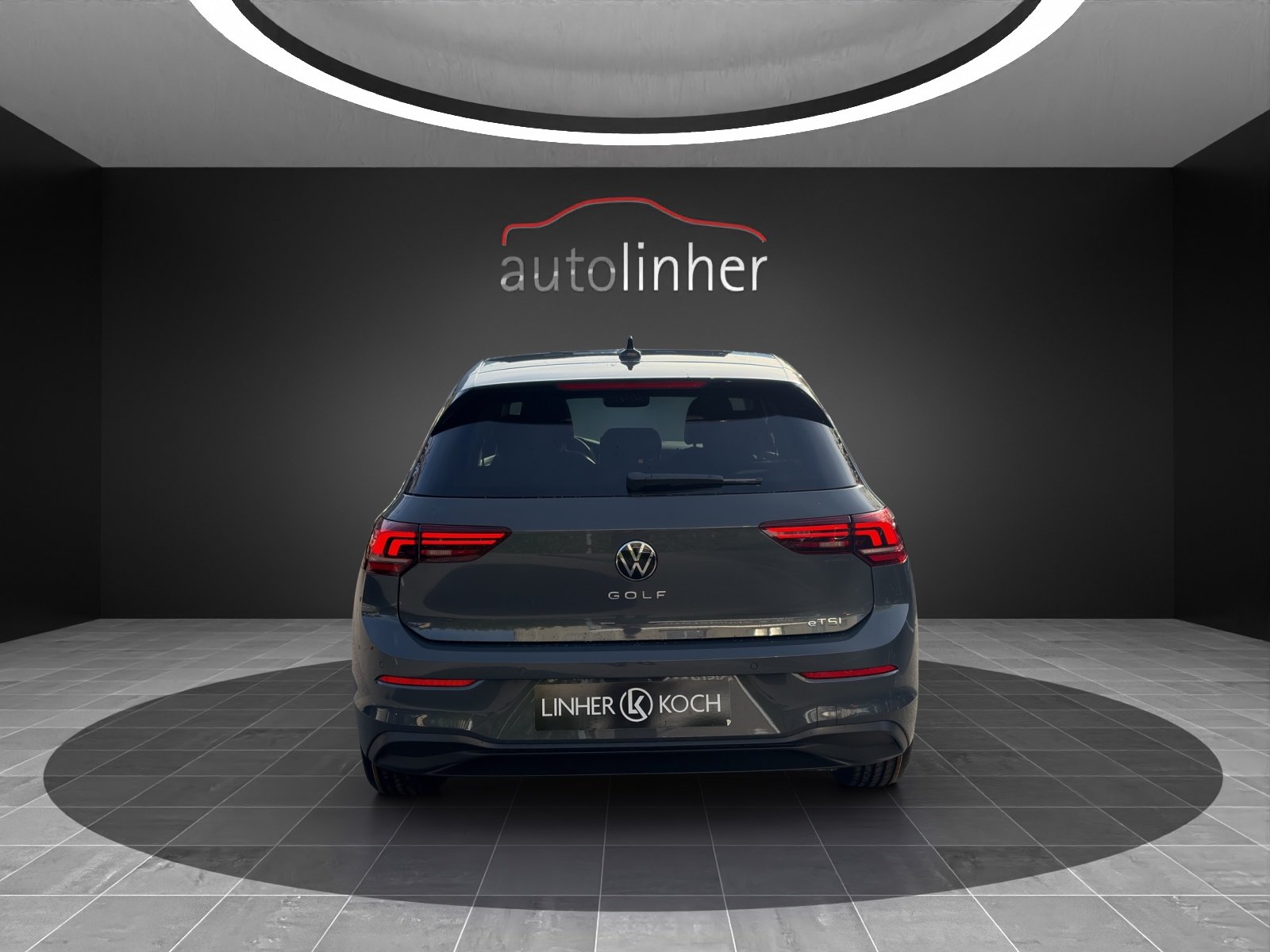 VW Golf 1.5 TSI Basis, Petrol, Ex-demonstrator, Manual - 4