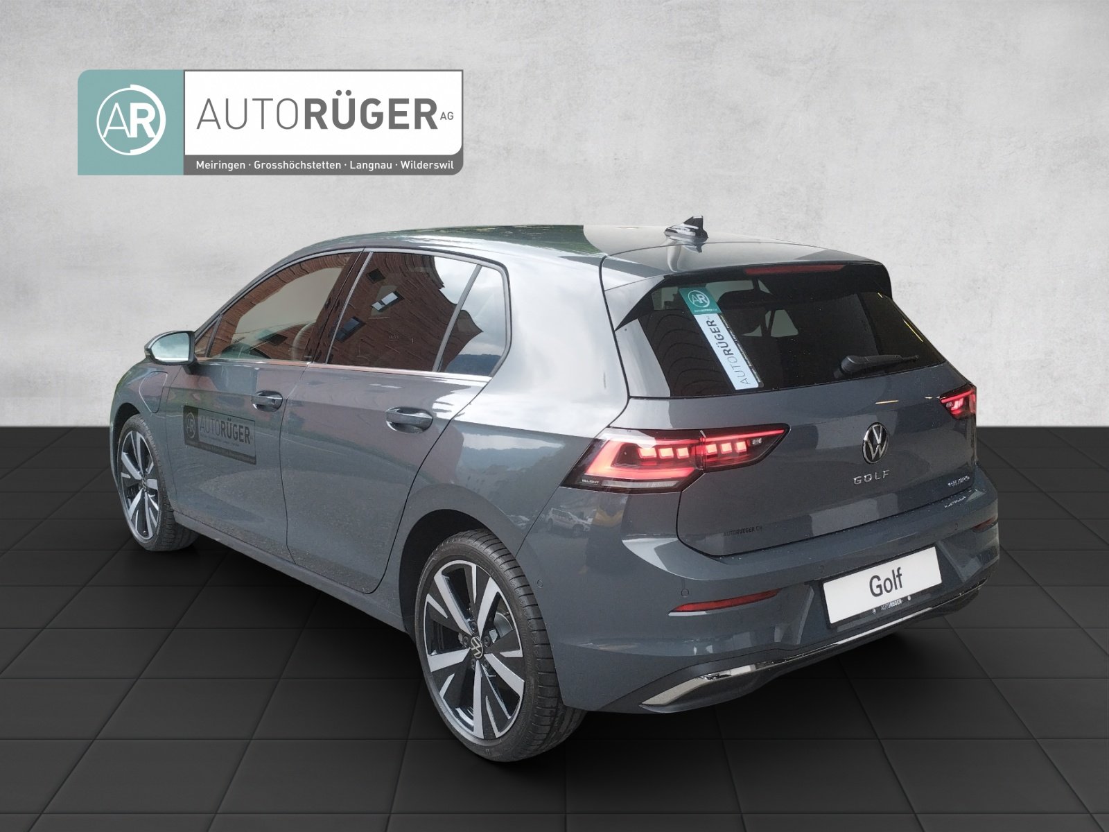 VW Golf 1.5 TSI PHEV Style, Plug-in-Hybrid Benzina/Elettrica, Auto dimostrativa, Automatico - 4