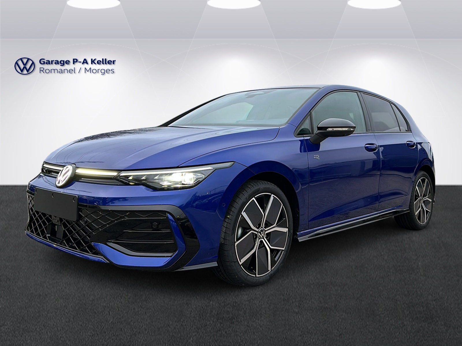 VW Golf  R-Line