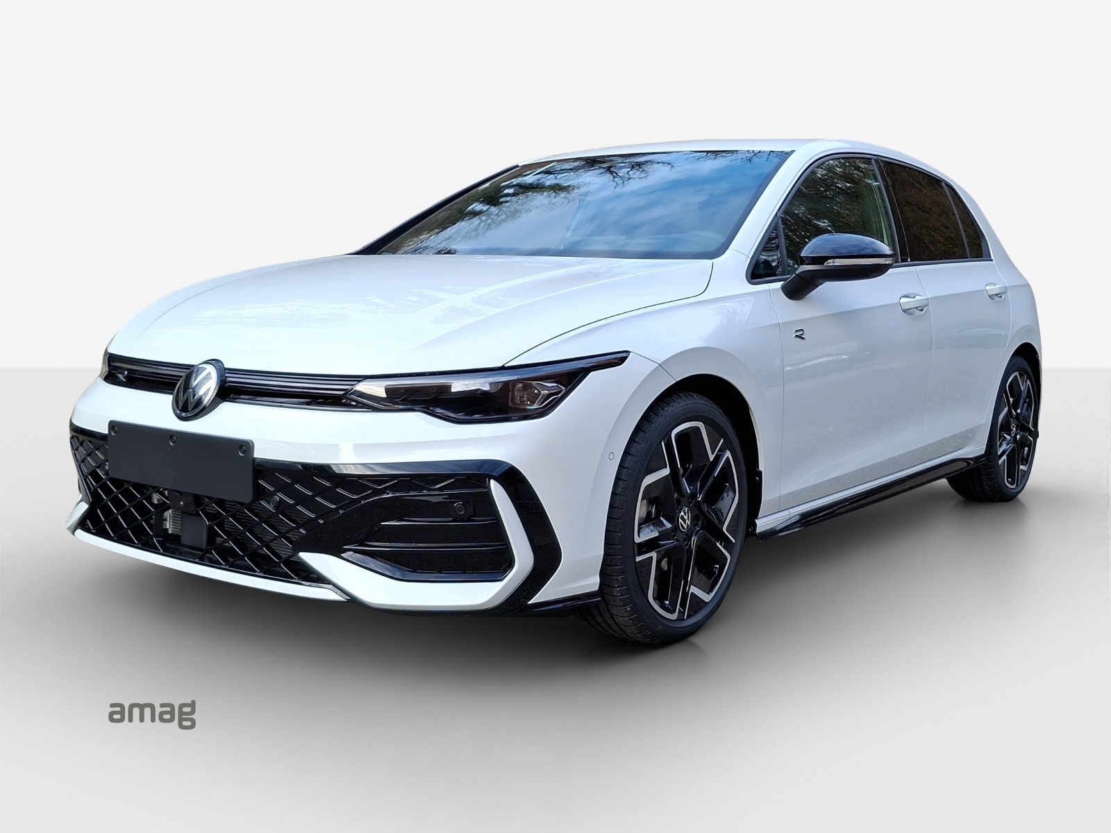 VW Golf  R-Line
