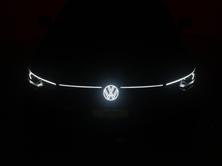 VW Golf VIII 1.5 eTSI R-Line DSG, Mild-Hybrid Petrol/Electric, Ex-demonstrator, Automatic - 7