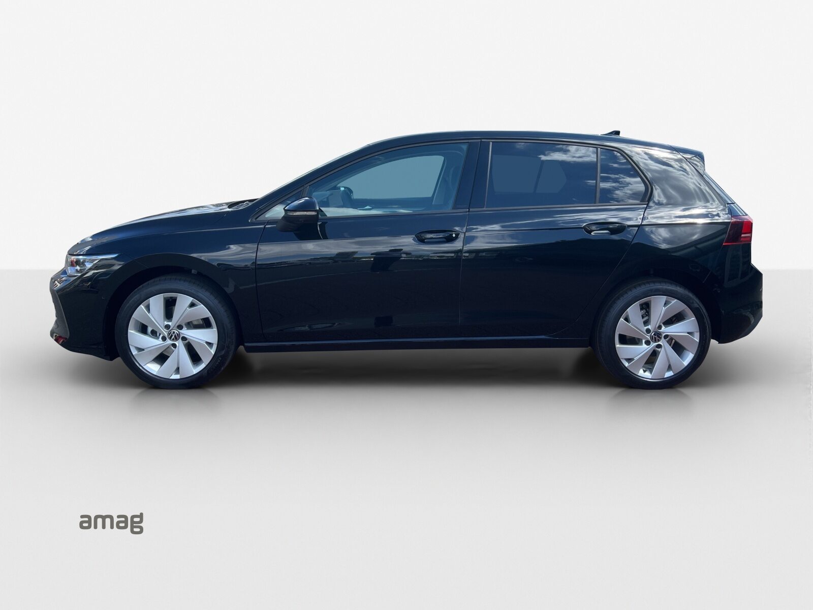 VW Golf UNITED, Petrol, Ex-demonstrator, Automatic - 2