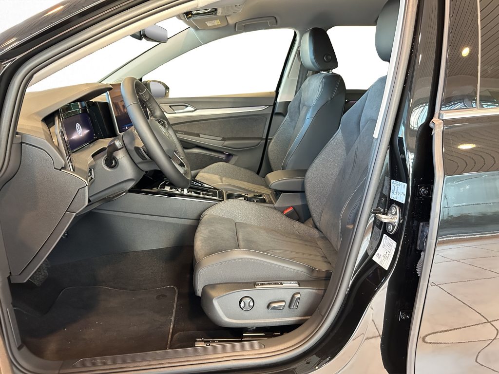 VW GOLF 1.5 TSI PHEV Style DSG, Plug-in-Hybrid Benzin/Elektro, Vorführwagen, Automatik - 7