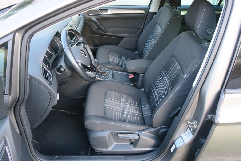 VW GOLF SPORTSVAN 1.4 TSI 150 Lounge DSG, Essence, Occasion / Utilisé, Automatique - 6