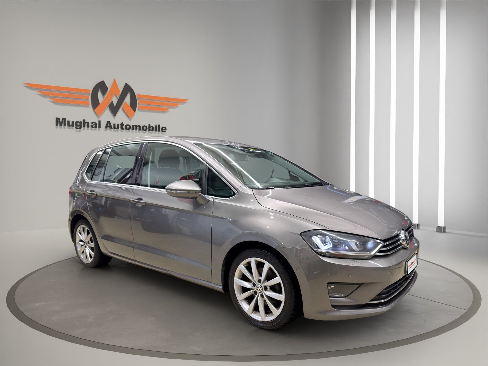 VW Golf Sportsvan 1.4 TSI Comfortline DSG, Petrol, Second hand / Used, Automatic - 3