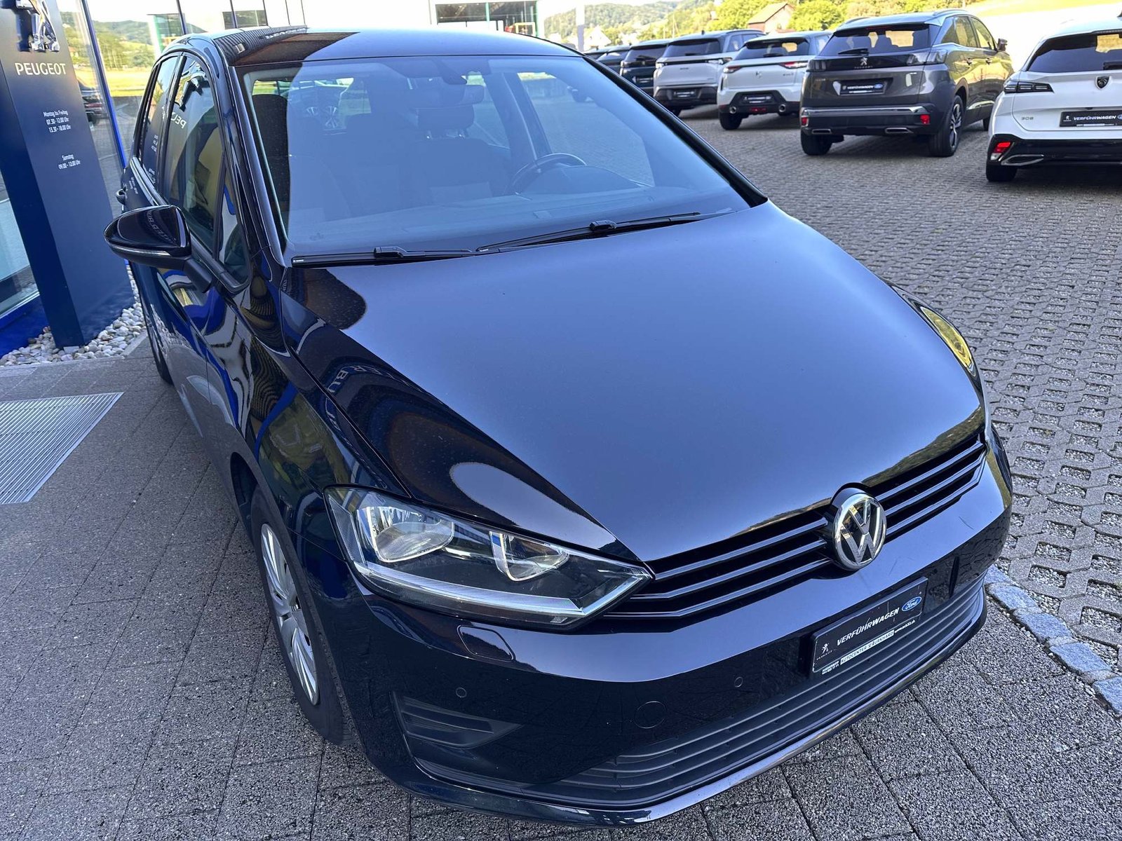 VW Golf VII Sportsvan 1.2 TSI 110 Trendline, Benzin, Occasion / Gebraucht, Handschaltung - 3