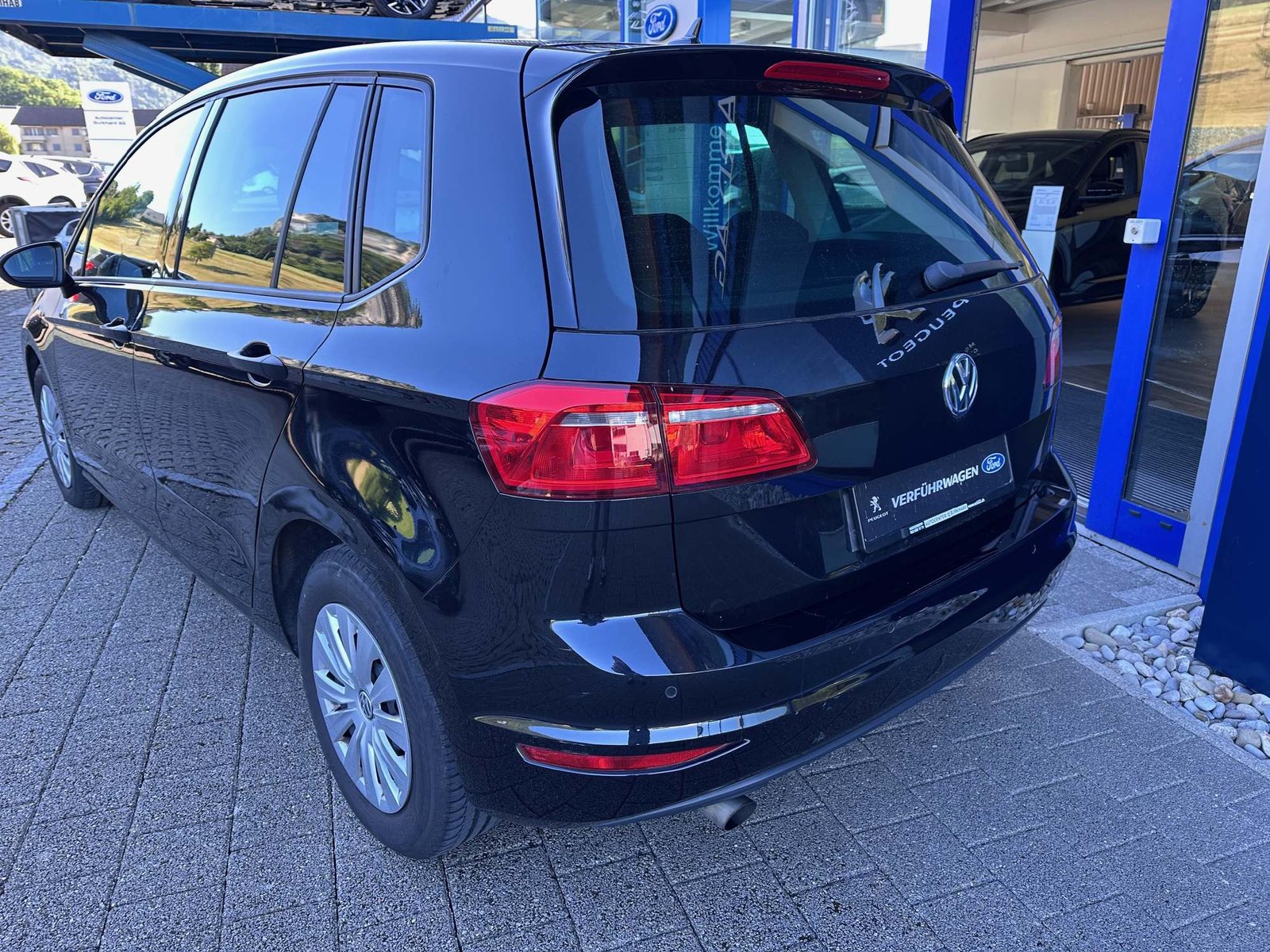 VW Golf VII Sportsvan 1.2 TSI 110 Trendline, Benzin, Occasion / Gebraucht, Handschaltung - 4