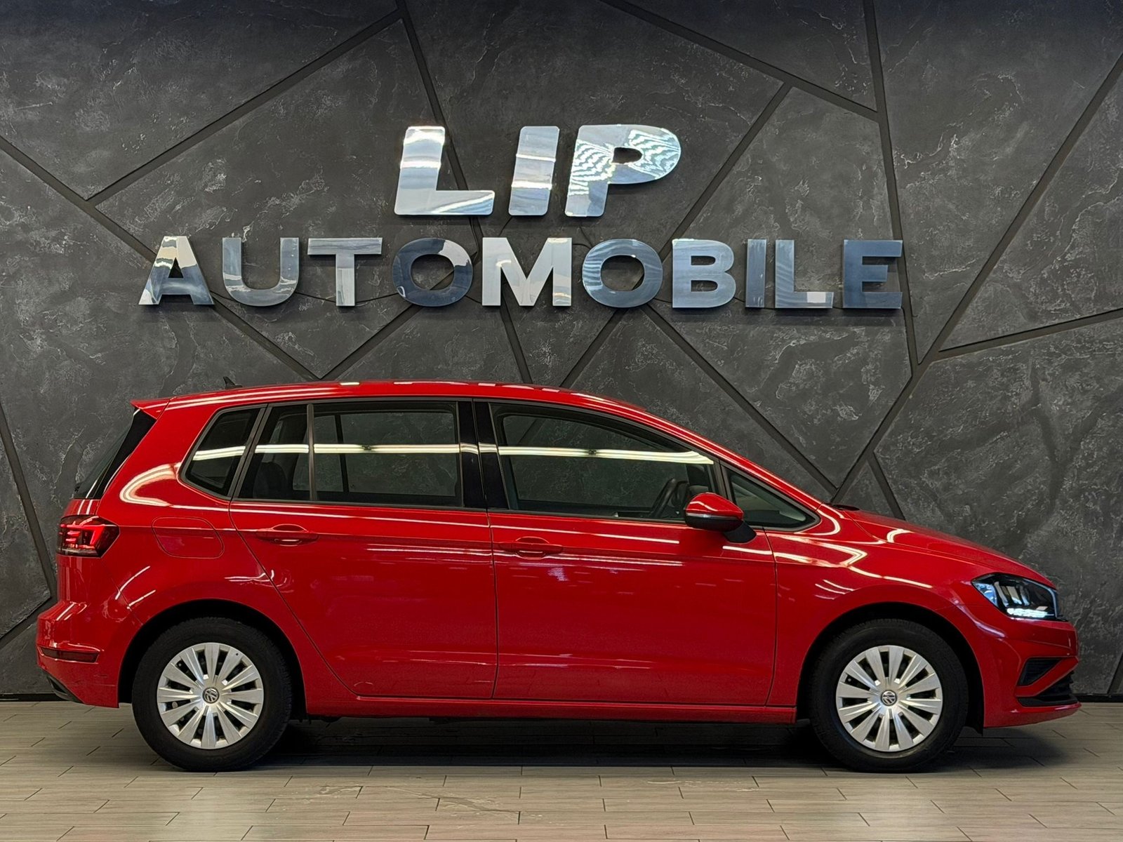 VW Golf Sportsvan 1.0 TSI Comfortline, Essence, Occasion / Utilisé, Manuelle - 4