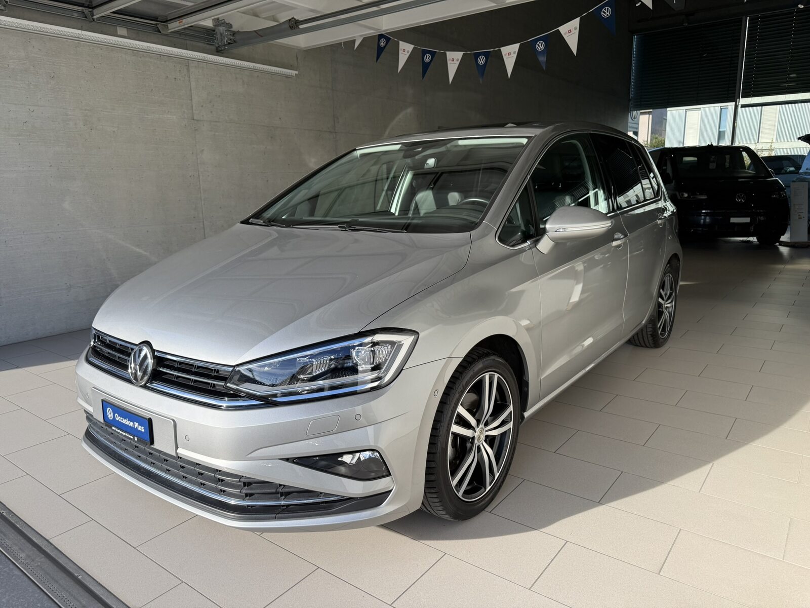 VW Golf Sportsvan Highline, Benzina, Occasioni / Usate, Automatico - 3