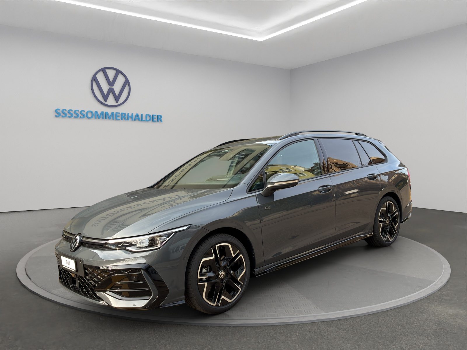 VW Golf Variant R-Line