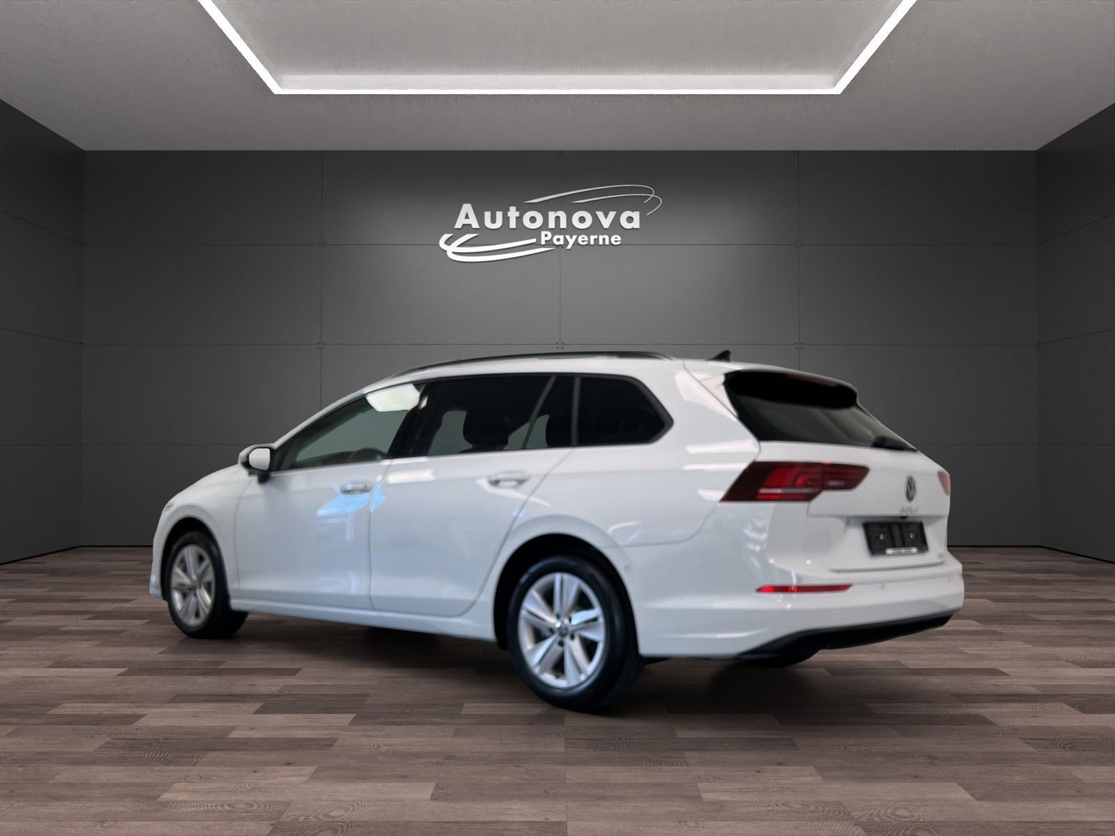 VW Golf Variant 1.5 eTSI mHEV Life, Mild-Hybrid Benzin/Elektro, Neuwagen, Automatik - 4