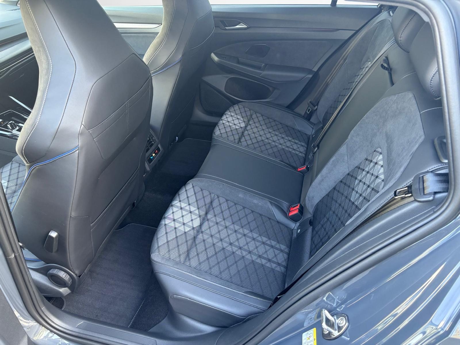 VW Golf Variant R-Line, Essence, Voiture nouvelle, Automatique - 7