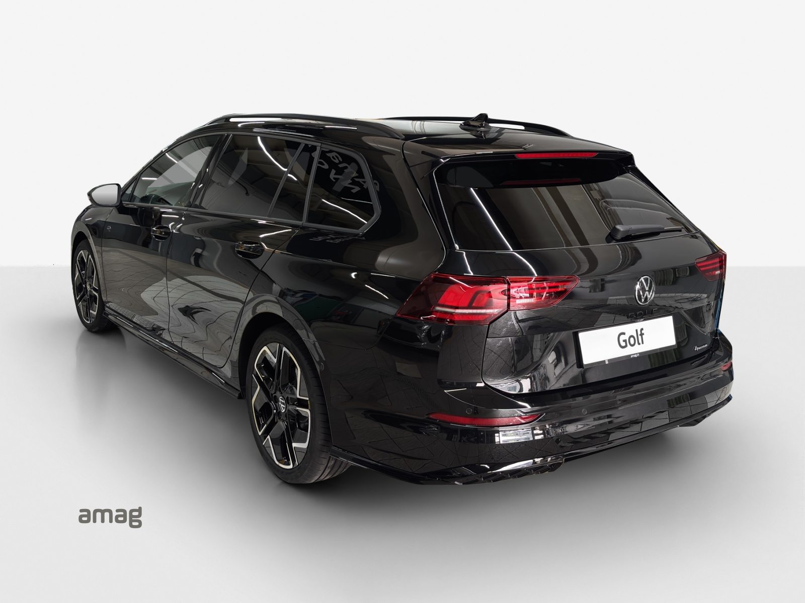 VW Golf Variant R-Line, Benzin, Neuwagen, Automatik - 3
