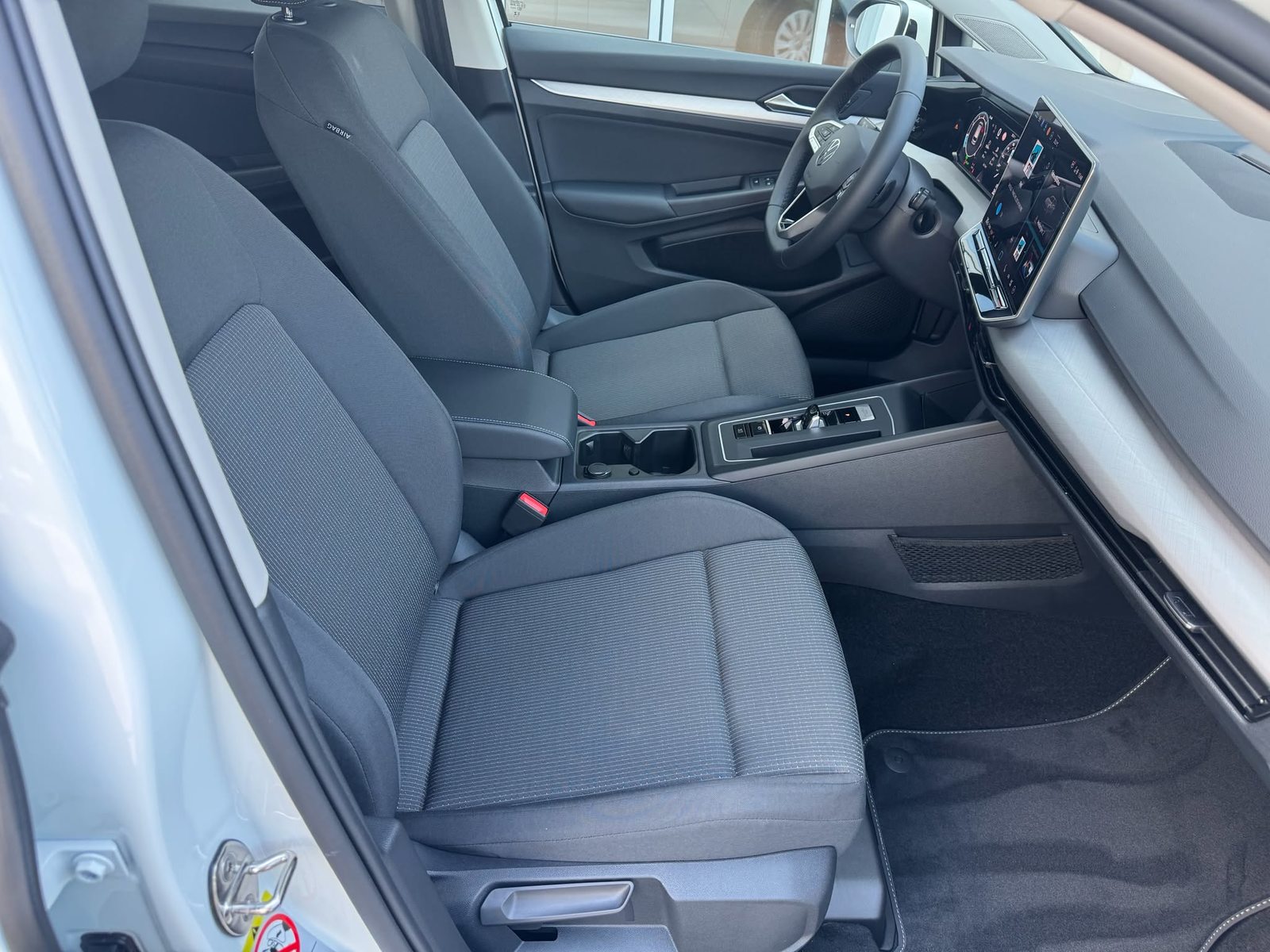 VW Golf Variant Basis, Benzin, Neuwagen, Automatik - 3
