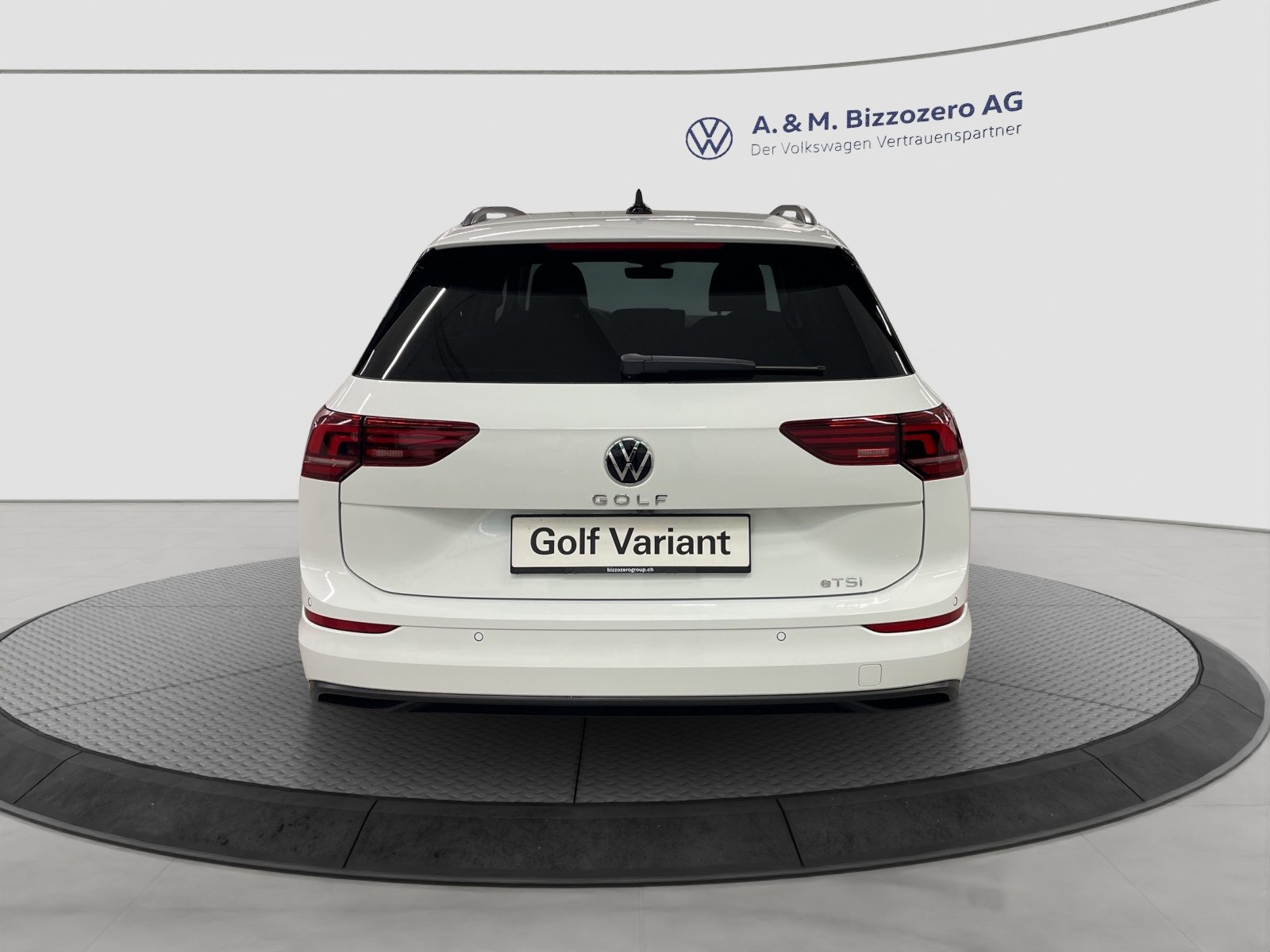 VW Golf Variant Basis, Benzin, Neuwagen, Automatik - 4