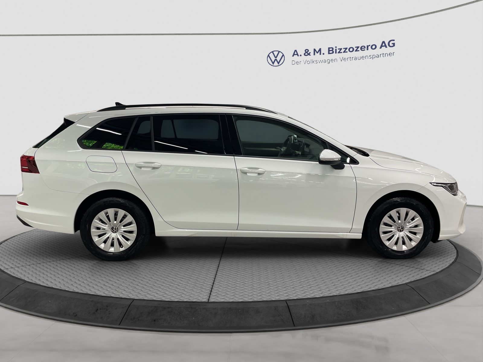 VW Golf Variant Basis, Benzin, Neuwagen, Automatik - 6