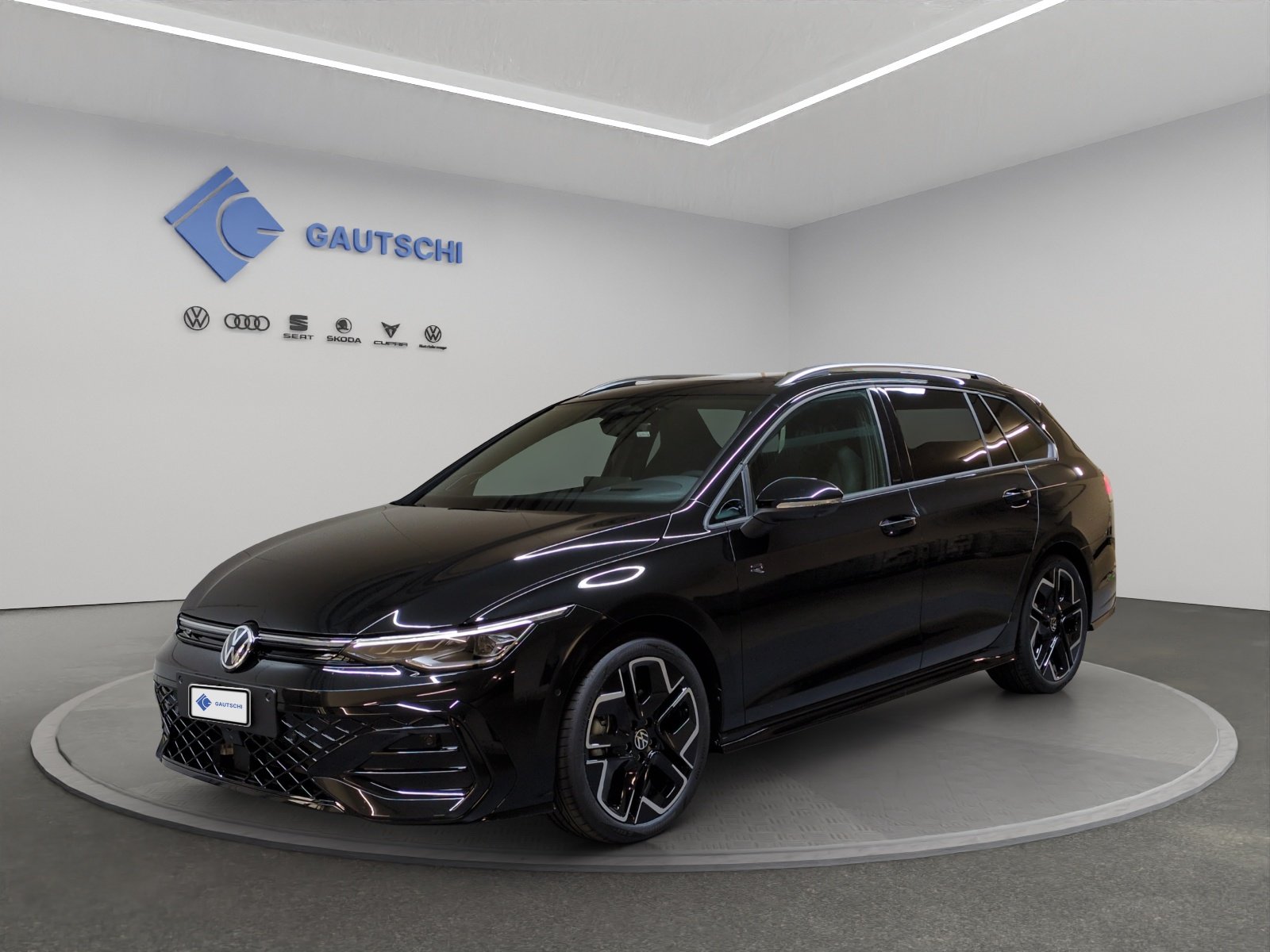 VW Golf Variant 2.0 TSI R-Line DSG 4 Motion