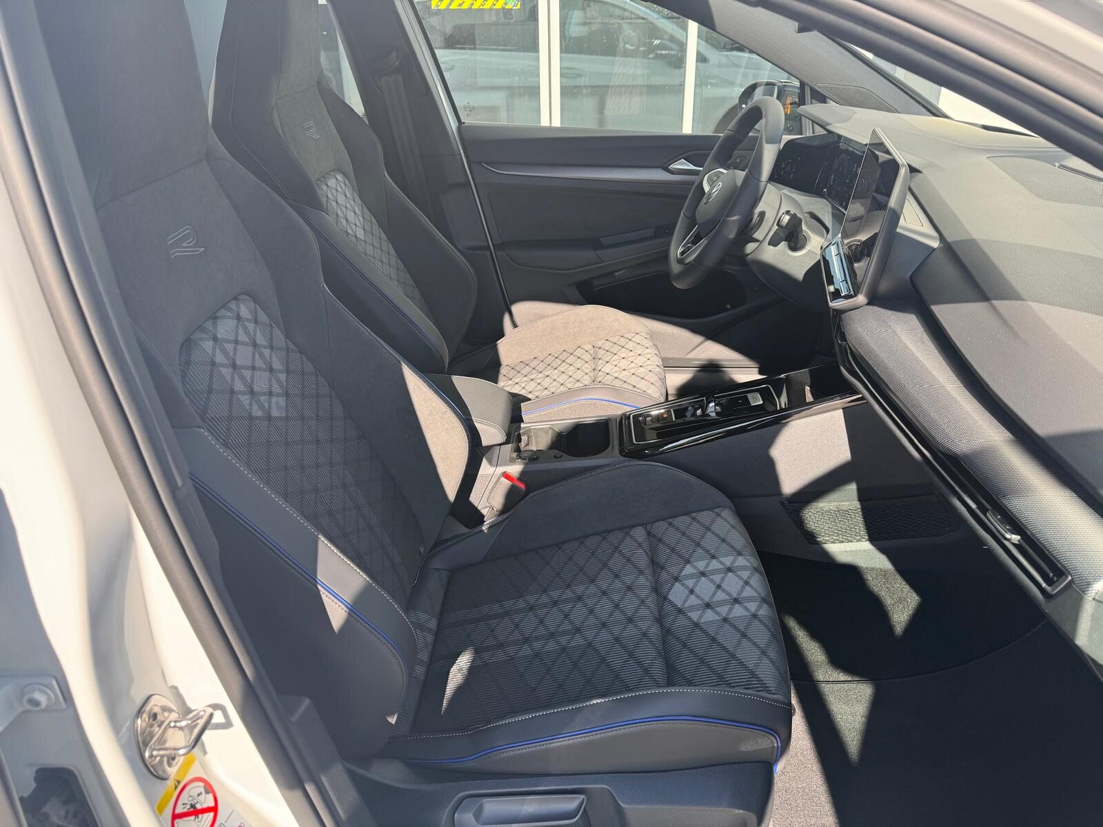 VW Golf Variant R-Line, Benzina, Auto nuove, Automatico - 3