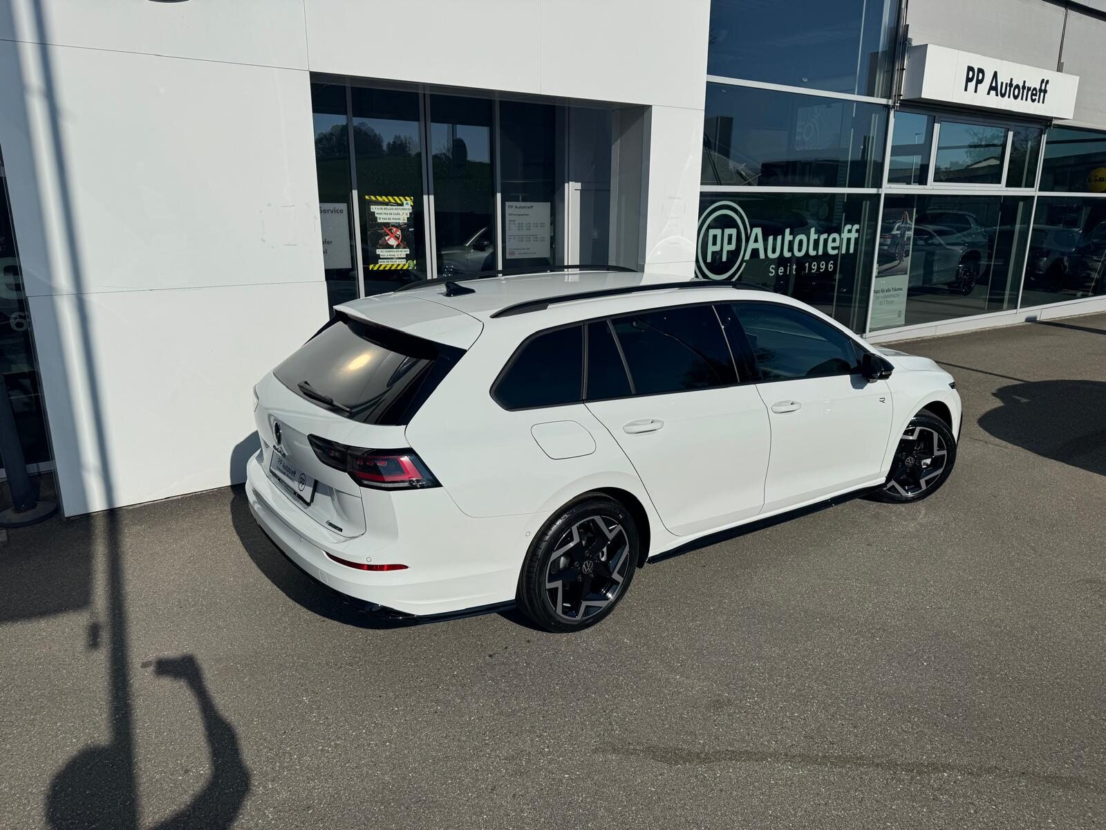 VW Golf Variant R-Line, Benzina, Auto nuove, Automatico - 4