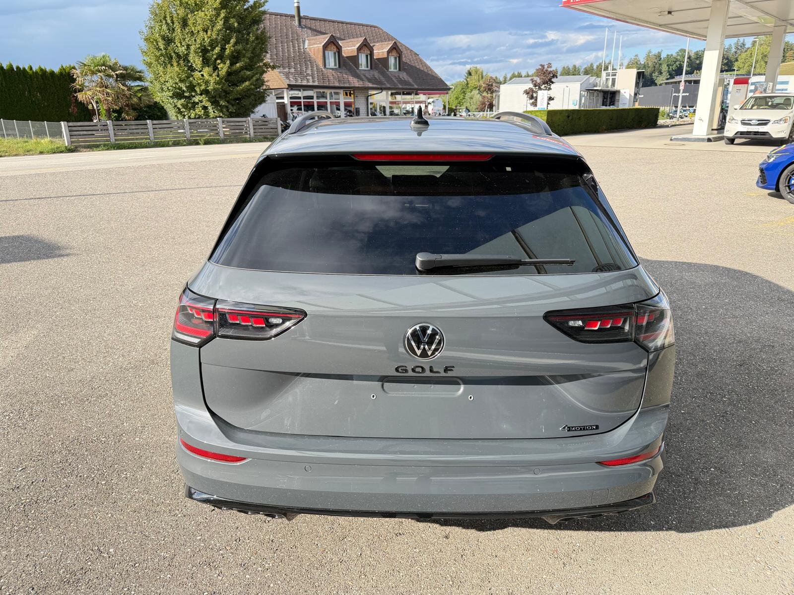 VW Golf Variant 2.0 TSI R-Line DSG 4 Motion, Benzin, Neuwagen, Automatik - 4