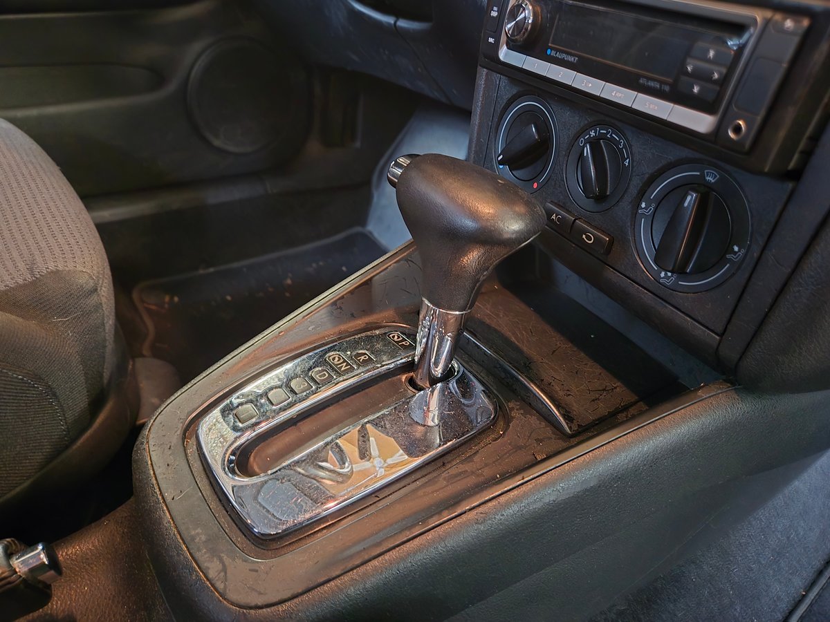 VW Golf Variant 1.6 Comfortline Automatic, Benzin, Occasion / Gebraucht, Automat - 4