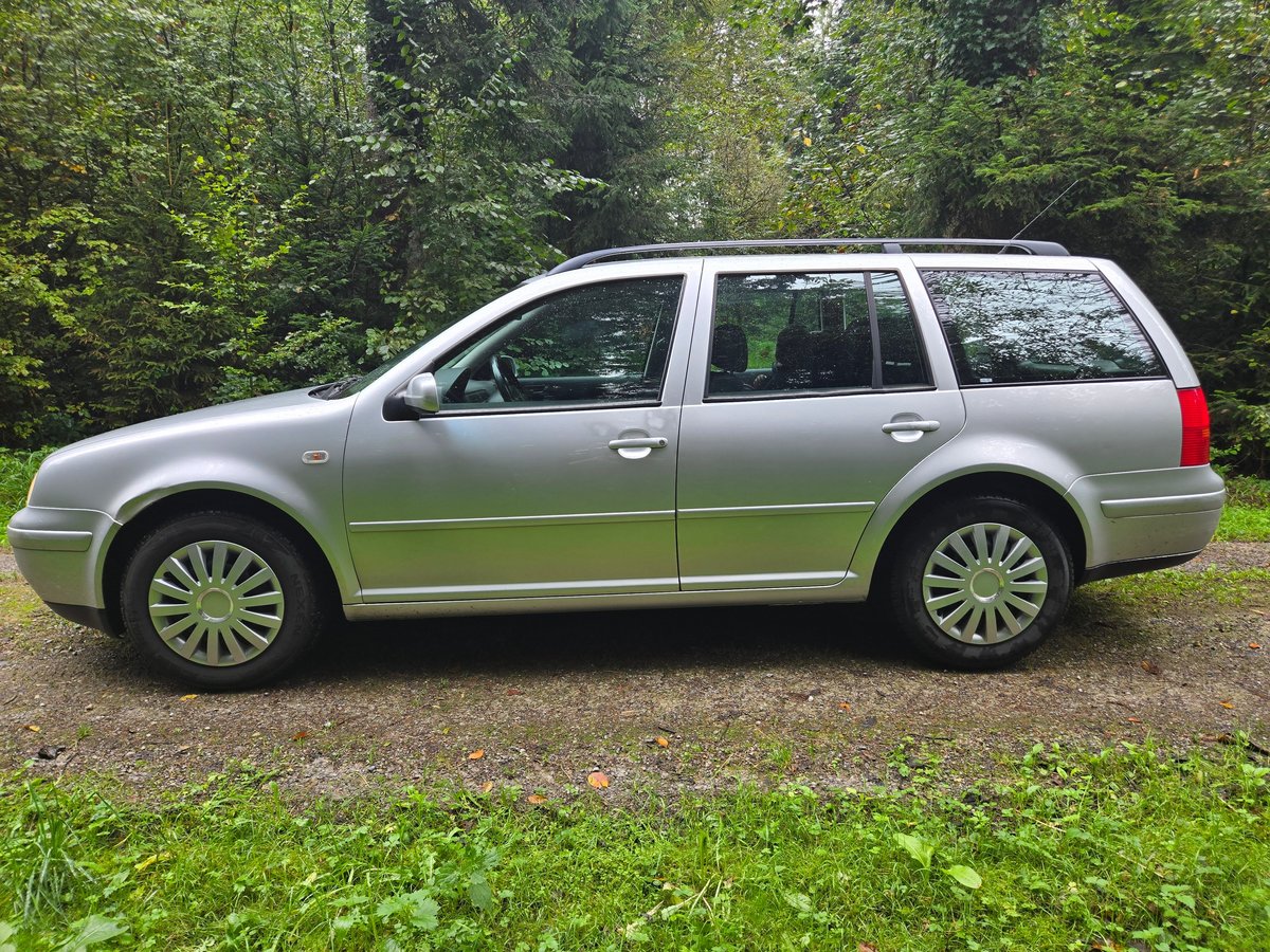 VW Golf Variant 1.6 Comfortline Automatic, Benzin, Occasion / Gebraucht, Automat - 7