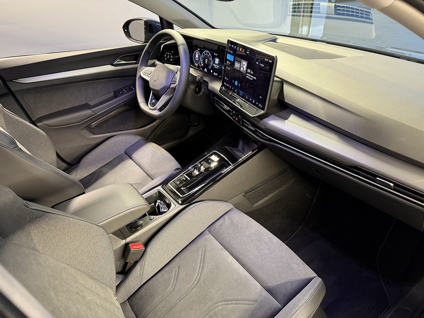 VW Golf Variant Style, Essence, Occasion / Utilisé, Automatique - 6