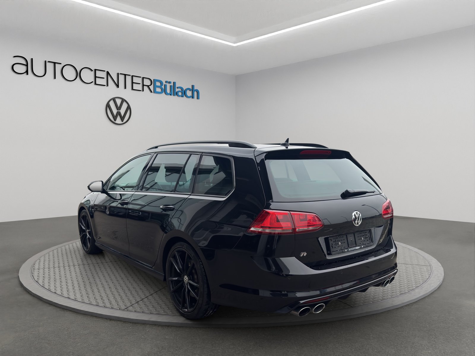 VW Golf Variant 2.0 TSI R 4 Motion DSG, Petrol, Second hand / Used, Automatic - 7