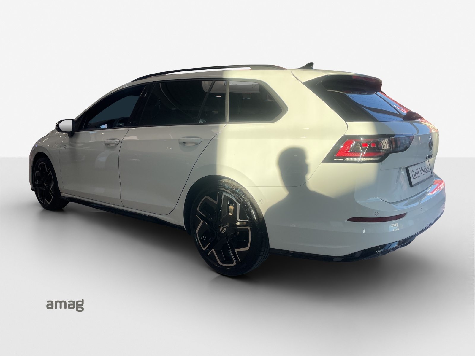 VW Golf Variant PA R-Line, Benzin, Occasion / Gebraucht, Automatik - 3