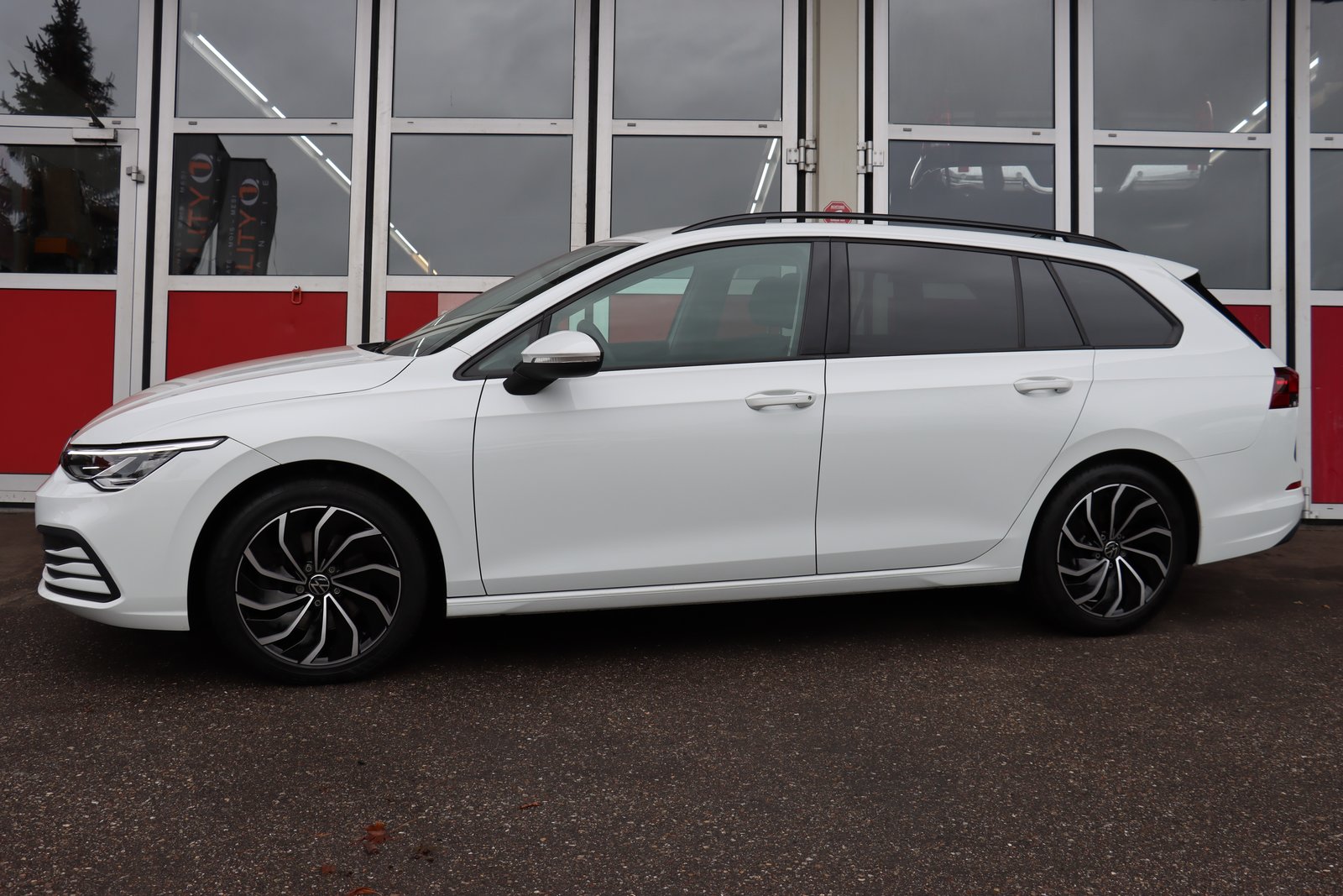 VW Golf Variant 2.0 TDI Life DSG 4Motion, Diesel, Occasion / Utilisé, Automatique - 5
